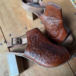 Roper Women's Western Boho Leather Peep Toe Heels – Size 8.5